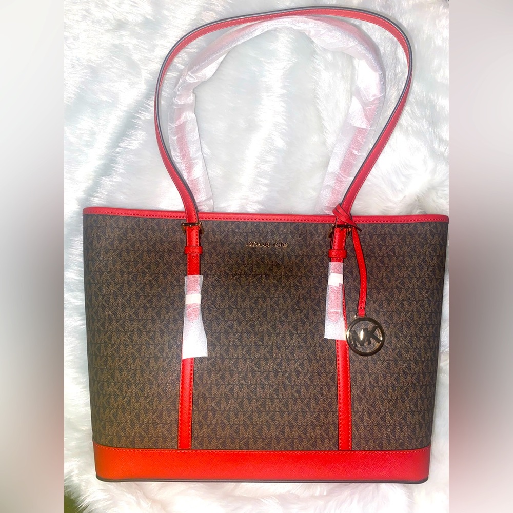 Brown n red
